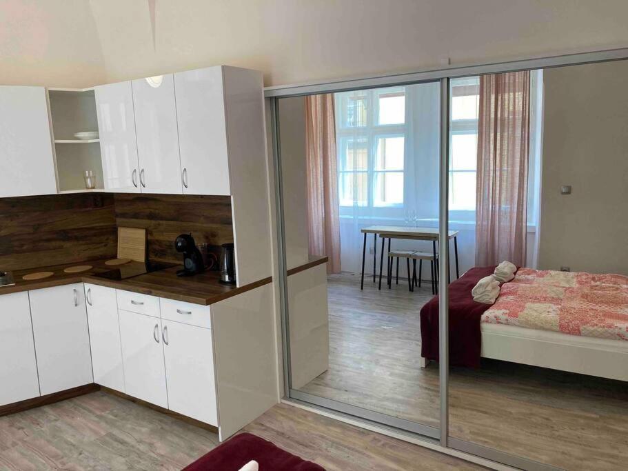 Studio In Gothic House, 50M To The Old Town Square Prague Extérieur photo